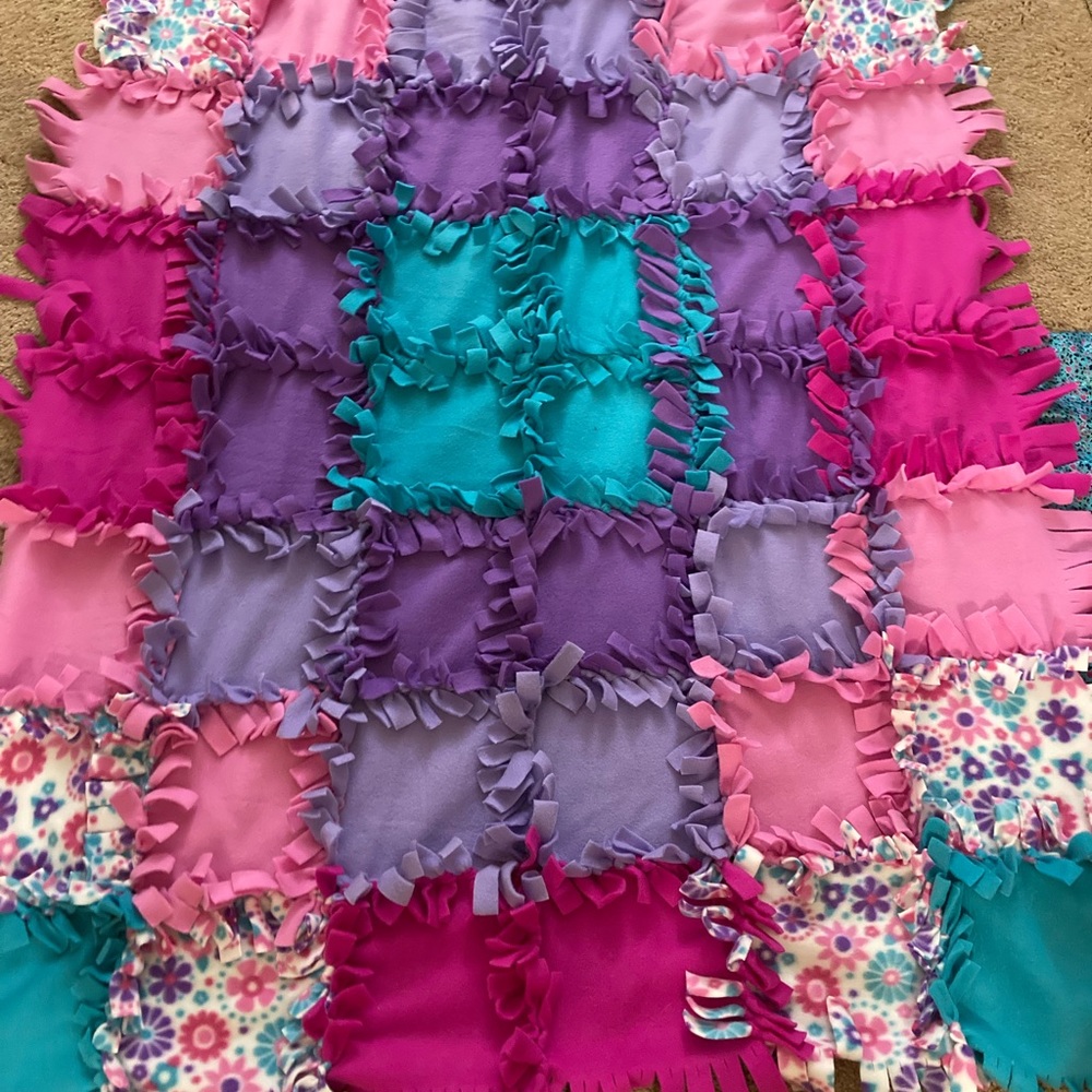 Melissa & Doug Star Fleece Quilt